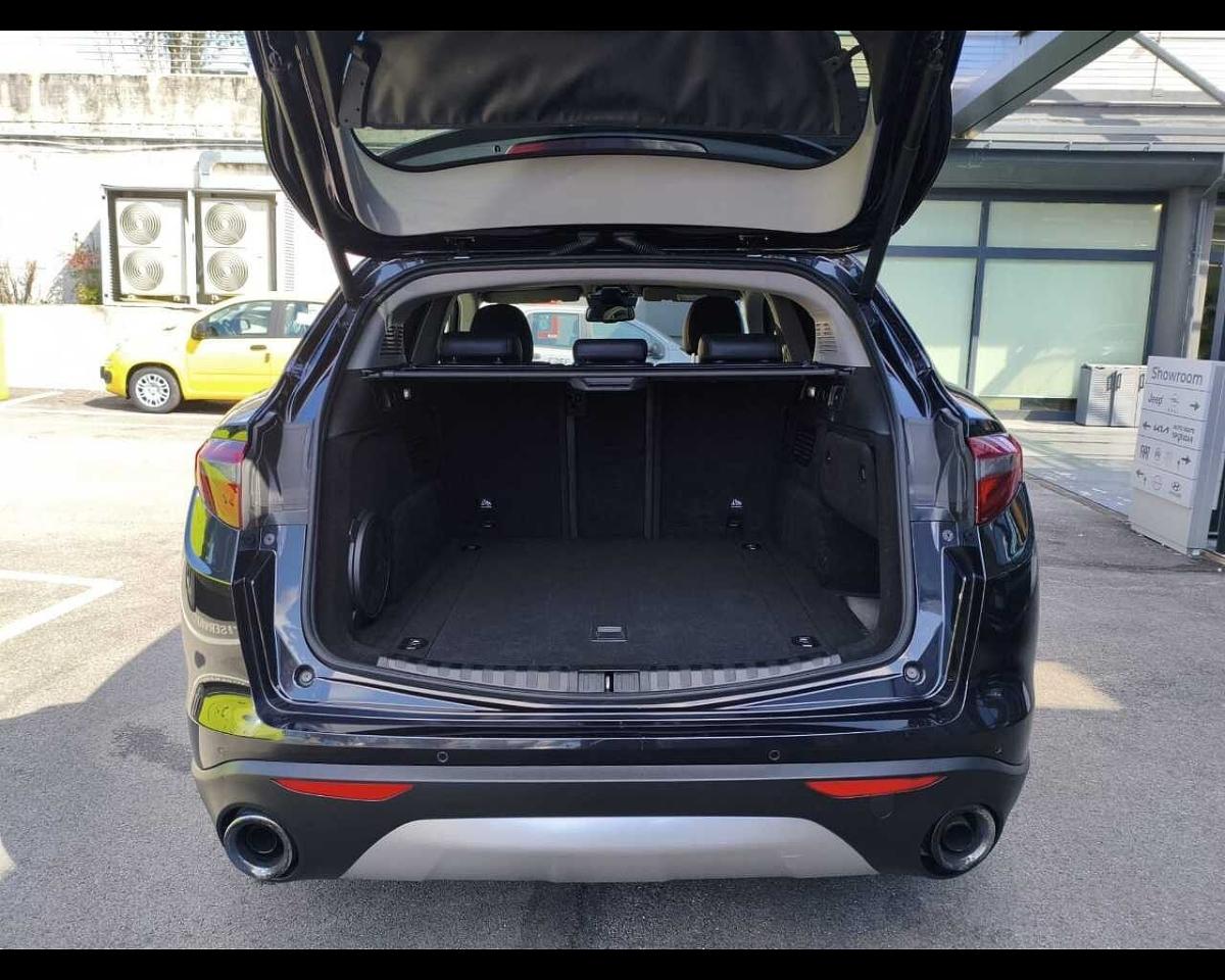 Alfa Romeo Alfa Romeo Stelvio usata 28