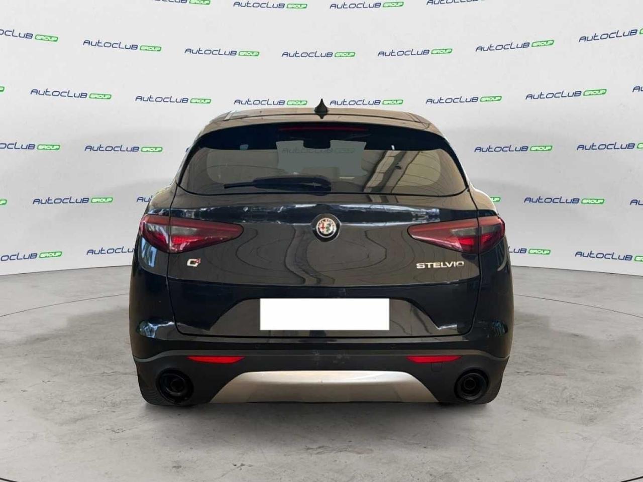 Alfa Romeo Alfa Romeo Stelvio usata 19