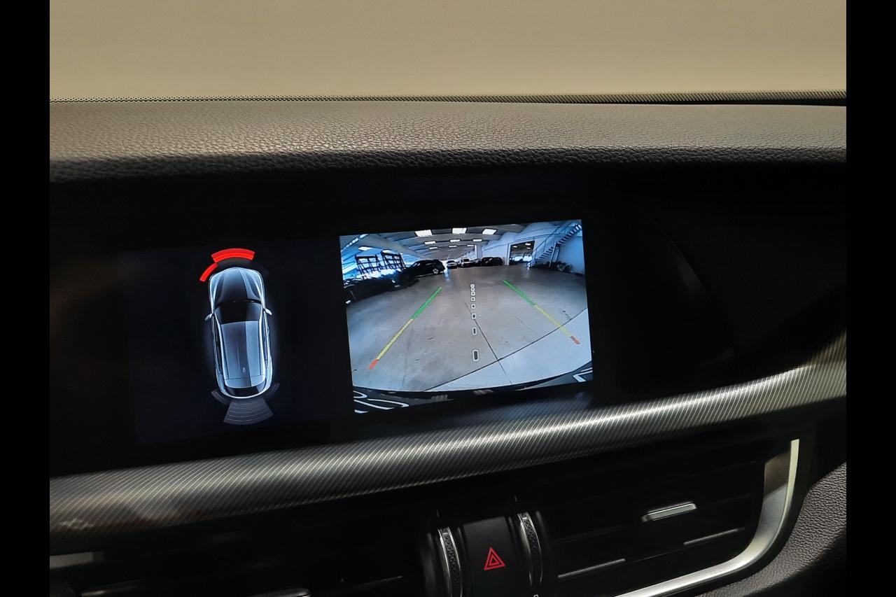 Alfa Romeo Alfa Romeo Stelvio usata 3