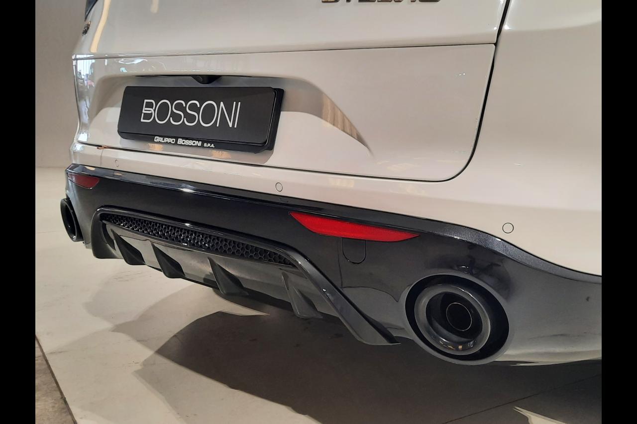 Alfa Romeo Alfa Romeo Stelvio usata 14