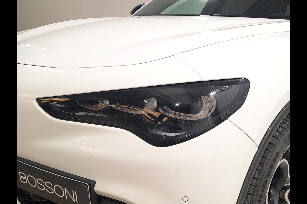 Alfa Romeo Alfa Romeo Stelvio usata 15