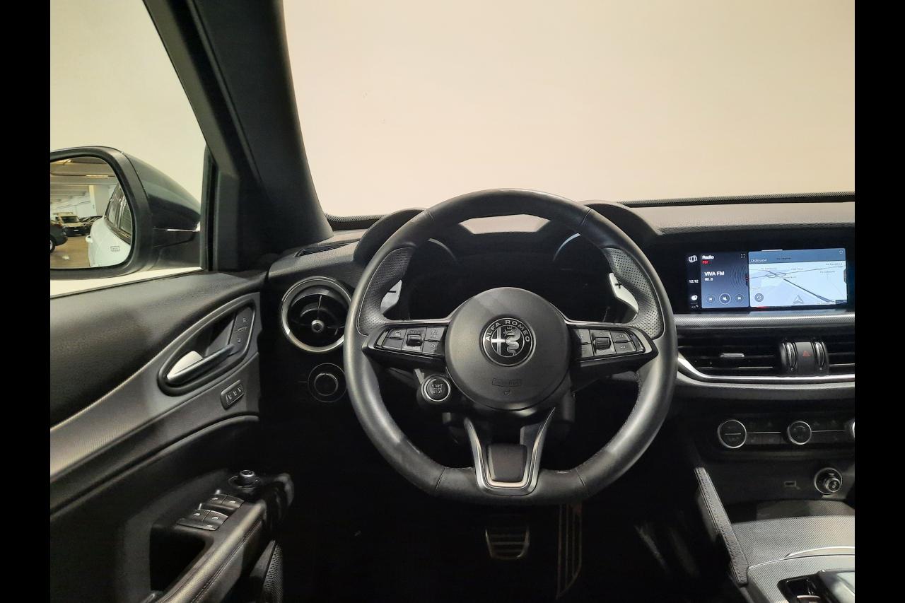 Alfa Romeo Alfa Romeo Stelvio usata 25