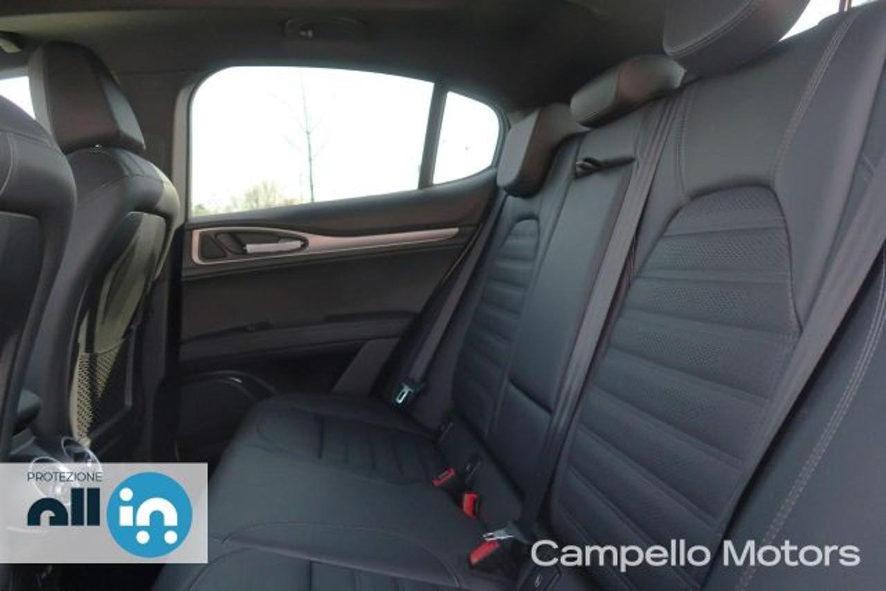 Alfa Romeo Alfa Romeo Stelvio usata 16