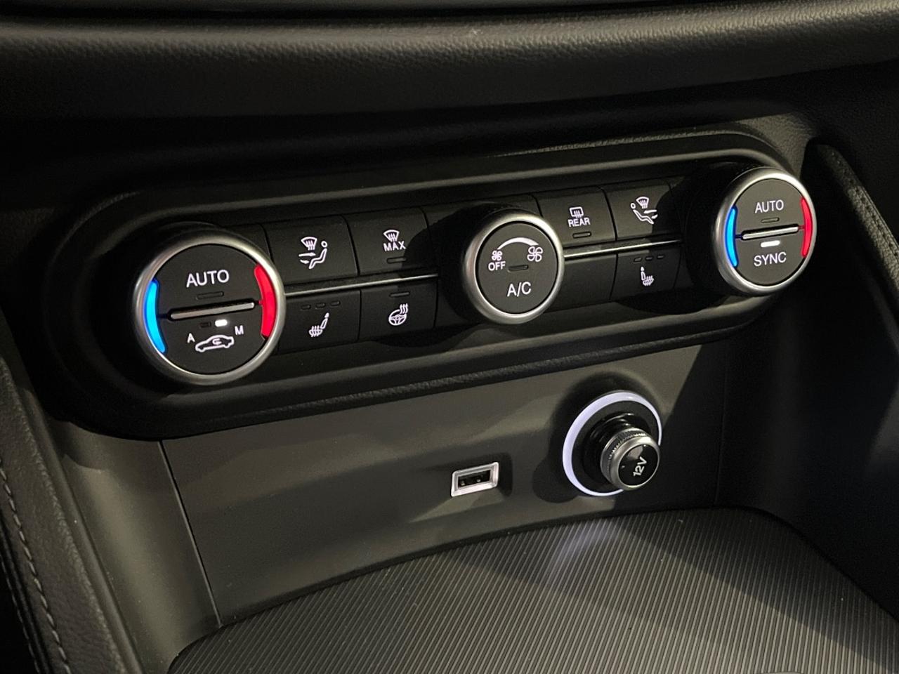 Alfa Romeo Alfa Romeo Stelvio usata 3