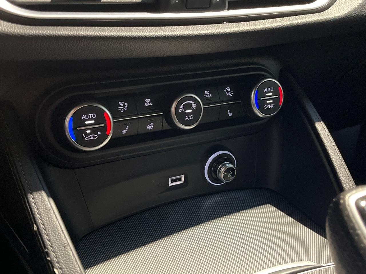 Alfa Romeo Alfa Romeo Stelvio usata 3