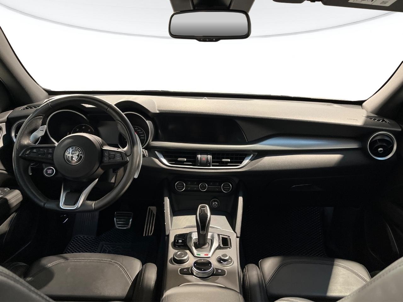 Alfa Romeo Alfa Romeo Stelvio usata 18