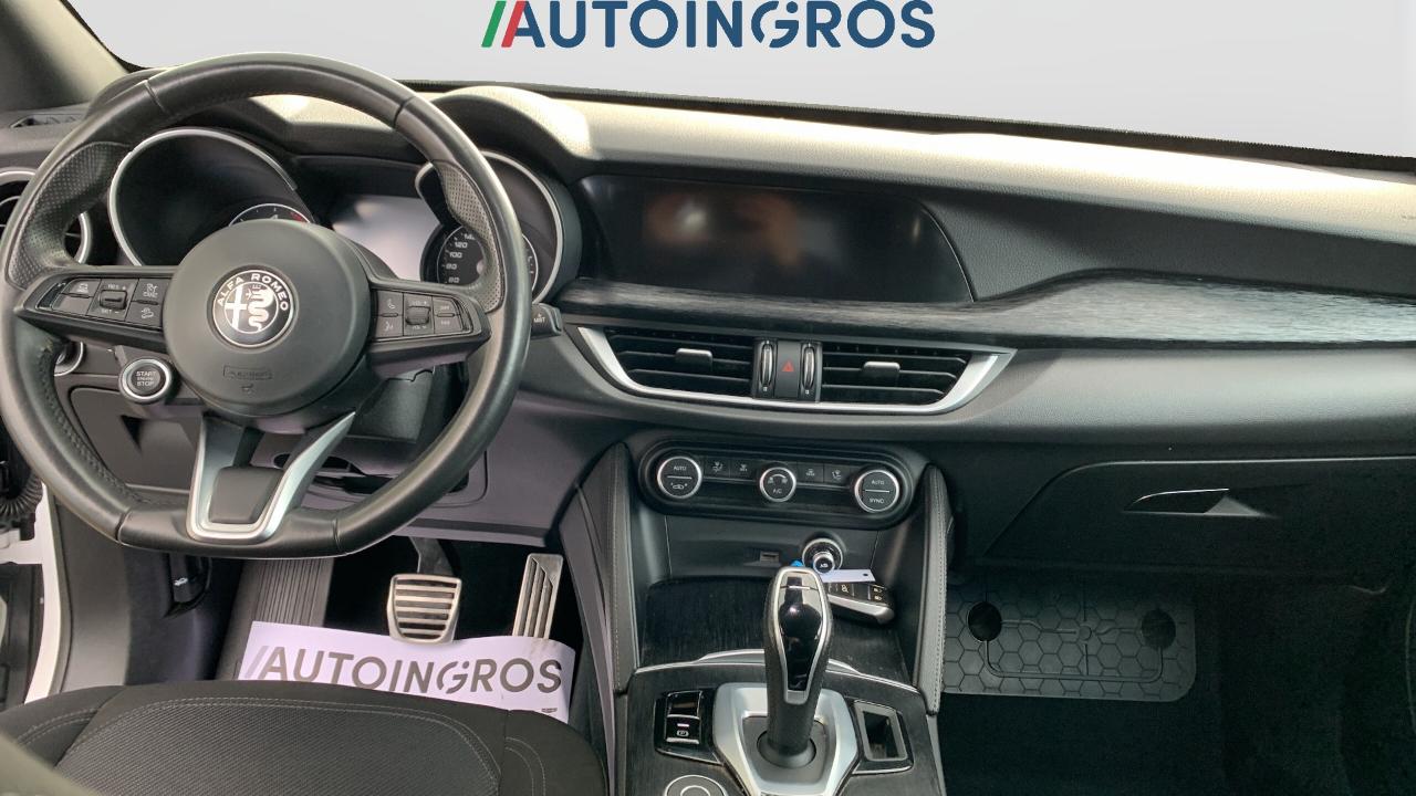 Alfa Romeo Alfa Romeo Stelvio usata 5