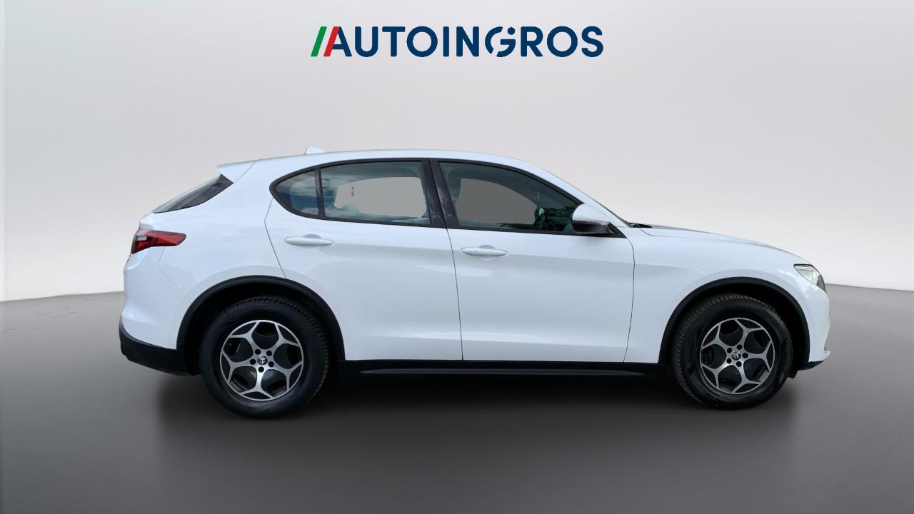 Alfa Romeo Alfa Romeo Stelvio usata 12