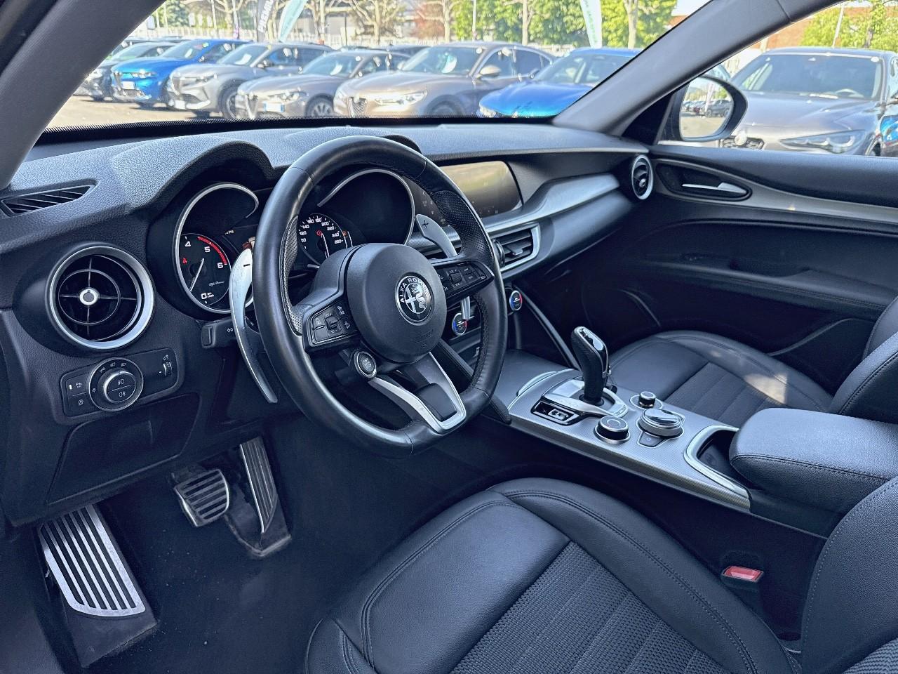 Alfa Romeo Alfa Romeo Stelvio usata 19