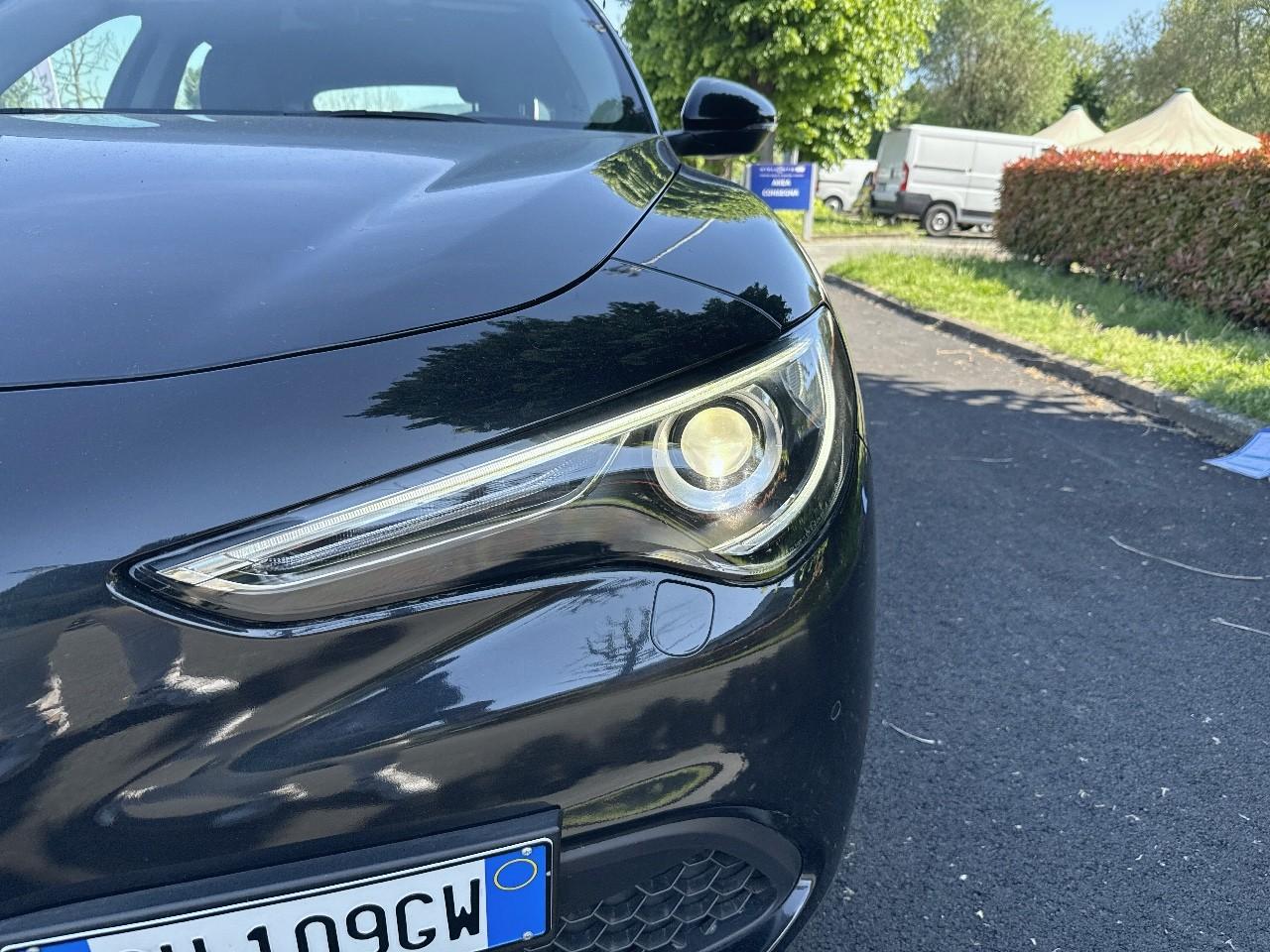 Alfa Romeo Alfa Romeo Stelvio usata 10
