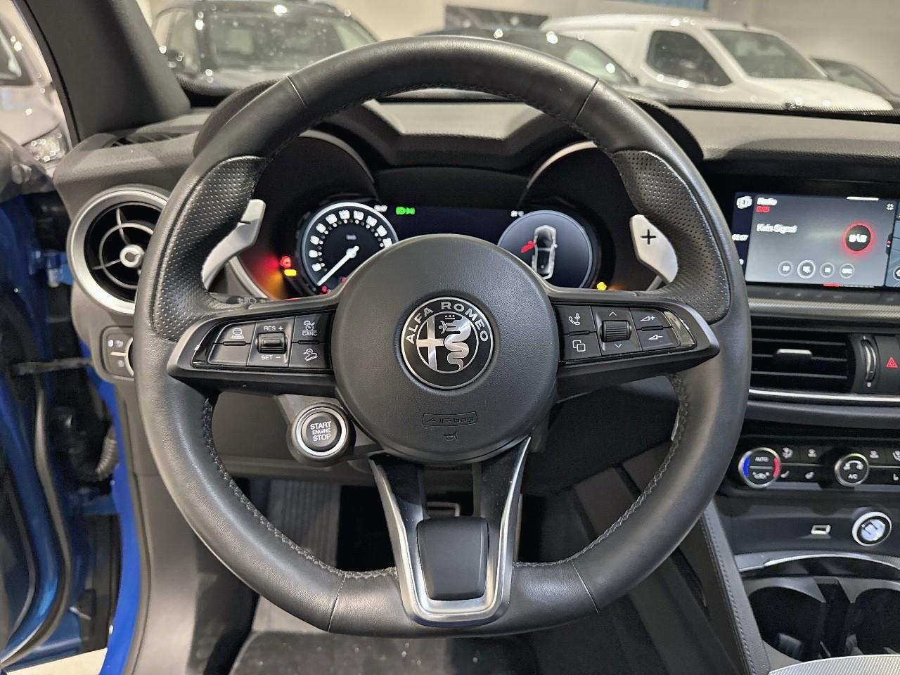 Alfa Romeo Alfa Romeo Stelvio usata, con Isofix