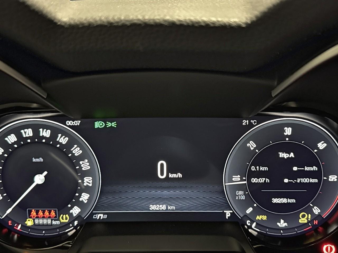 Alfa Romeo Alfa Romeo Stelvio usata, con Mirror Screen