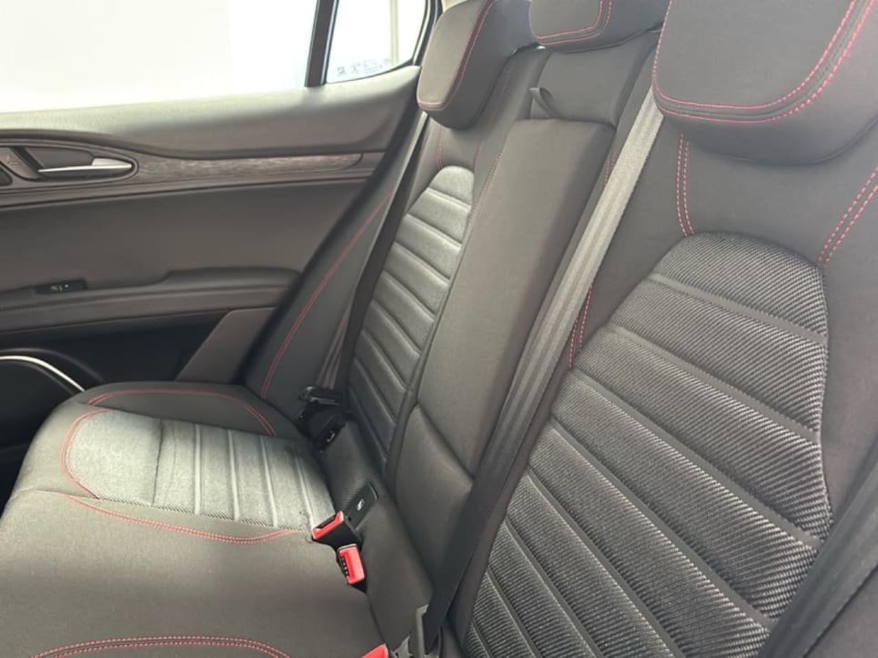 Alfa Romeo Alfa Romeo Stelvio usata 3