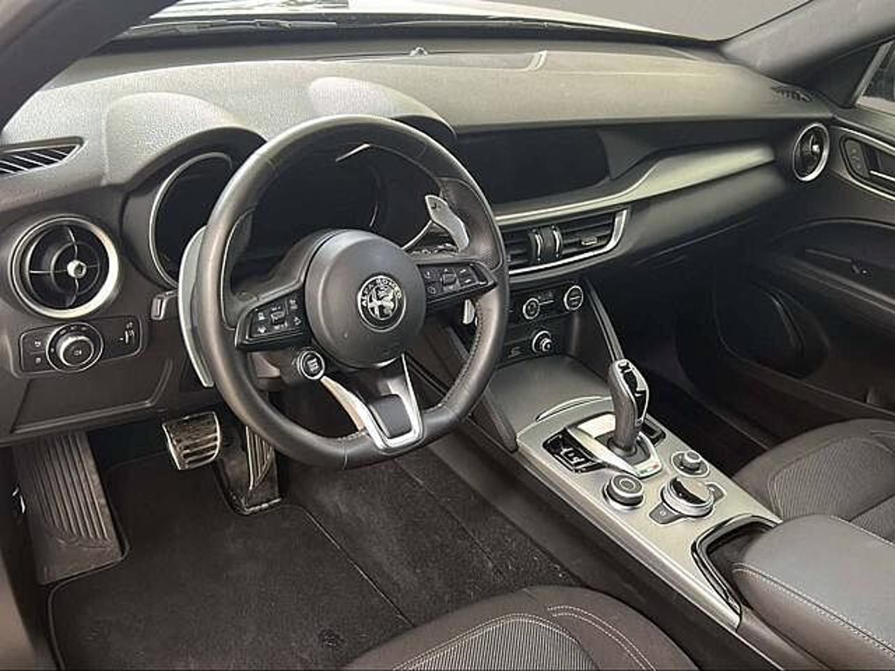 Alfa Romeo Alfa Romeo Stelvio usata 13