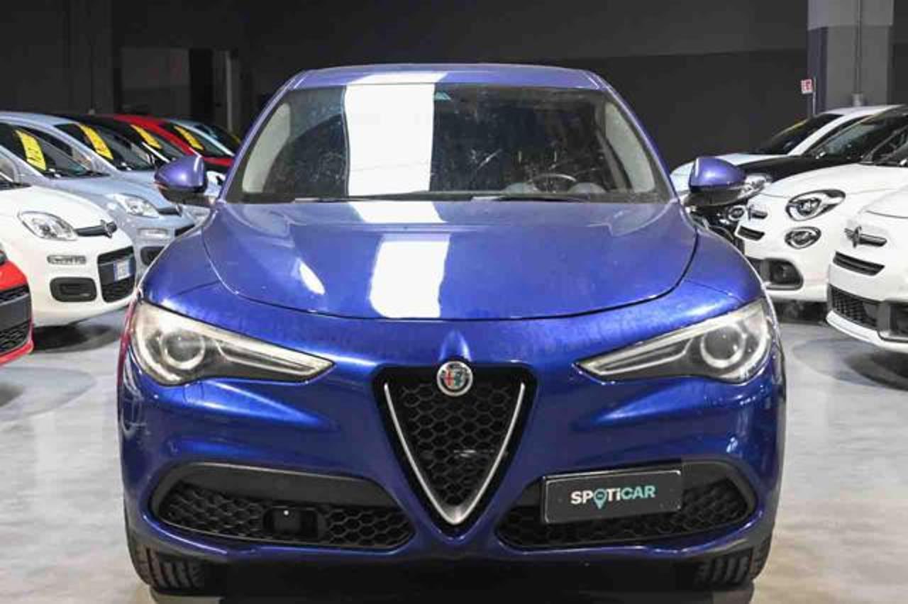 Alfa Romeo Alfa Romeo Stelvio usata 10