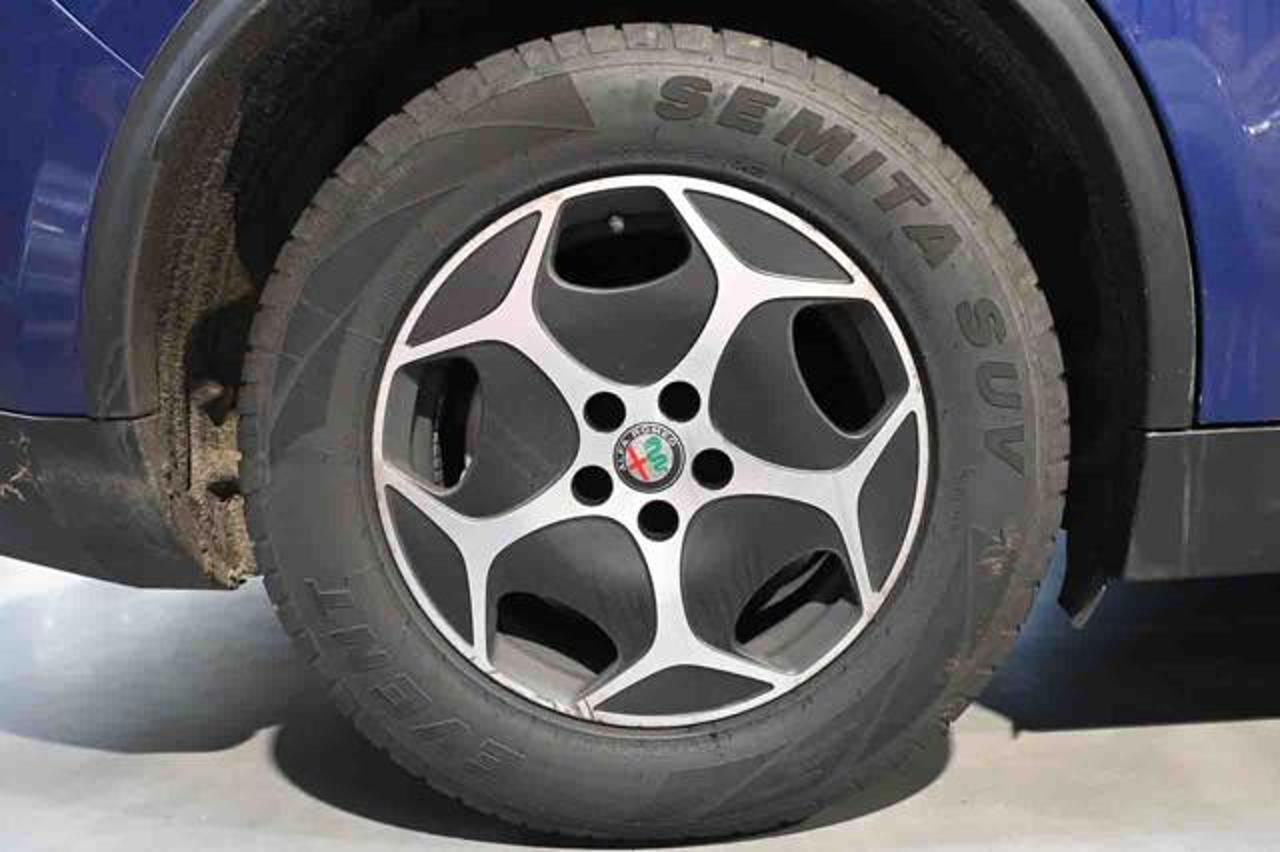 Alfa Romeo Alfa Romeo Stelvio usata 18