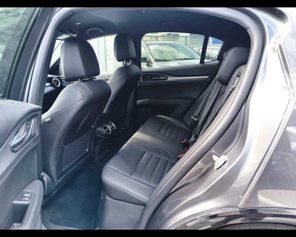 Alfa Romeo Alfa Romeo Stelvio usata, con GPS