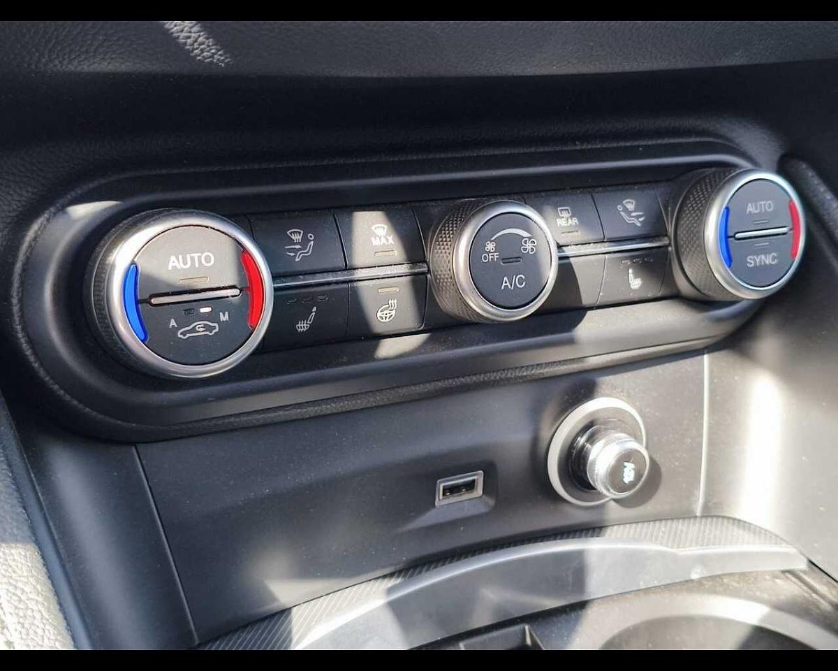 Alfa Romeo Alfa Romeo Stelvio usata 8