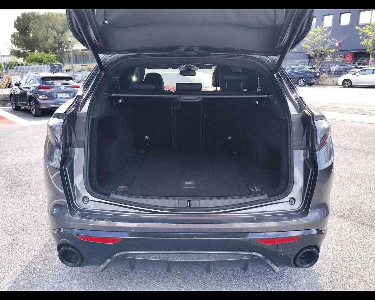 Alfa Romeo Alfa Romeo Stelvio usata 25