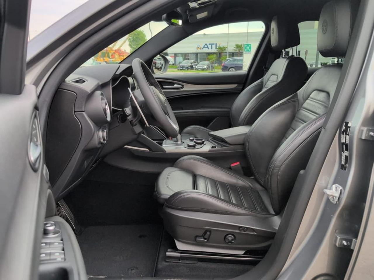 Alfa Romeo Alfa Romeo Stelvio usata, con Xenon-led