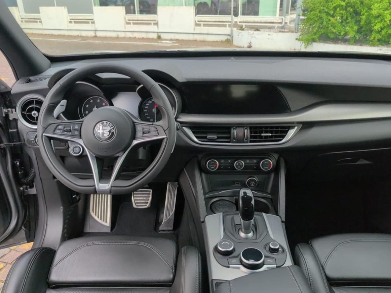 Alfa Romeo Alfa Romeo Stelvio usata 3