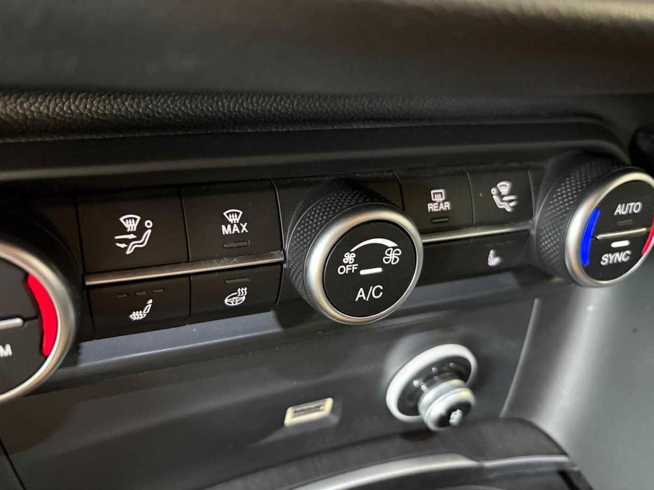 Alfa Romeo Alfa Romeo Stelvio usata, con Climatizzatore