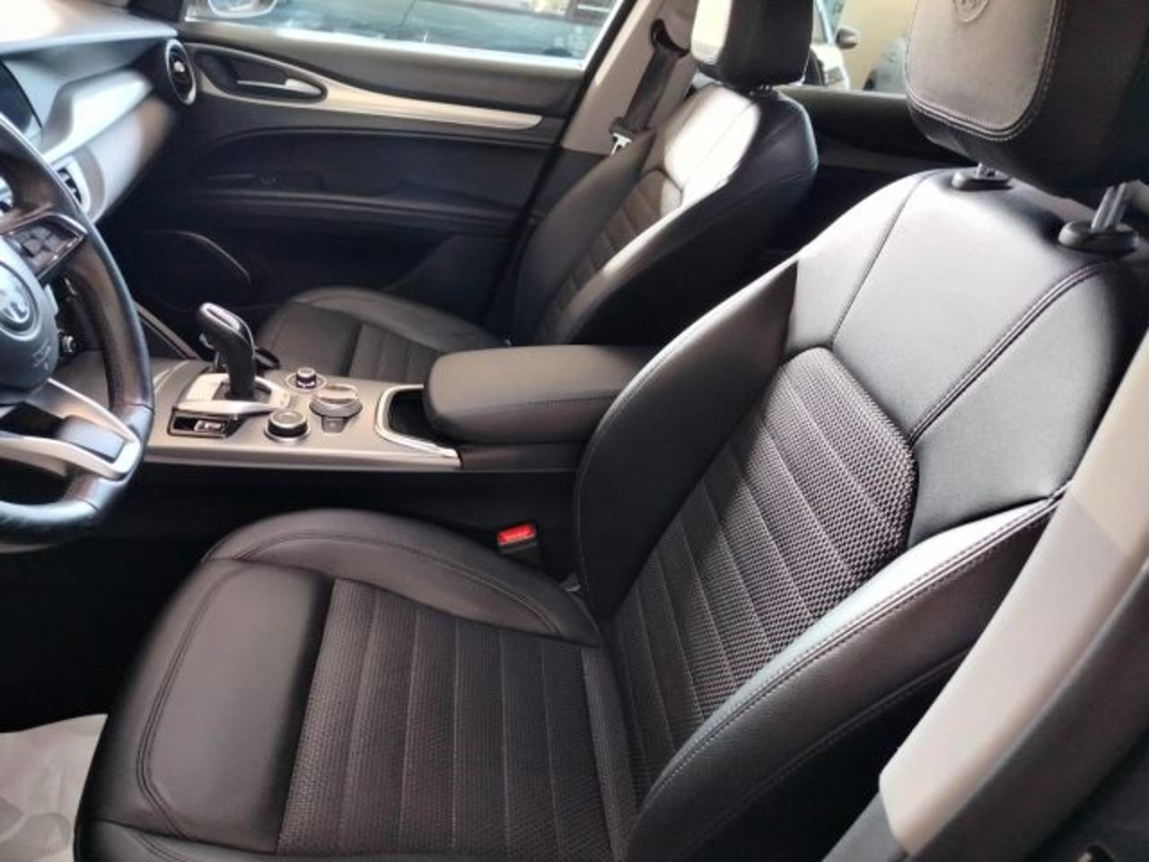 Alfa Romeo Alfa Romeo Stelvio usata 3