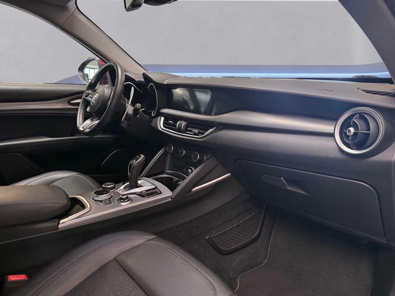 Alfa Romeo Alfa Romeo Stelvio usata 5