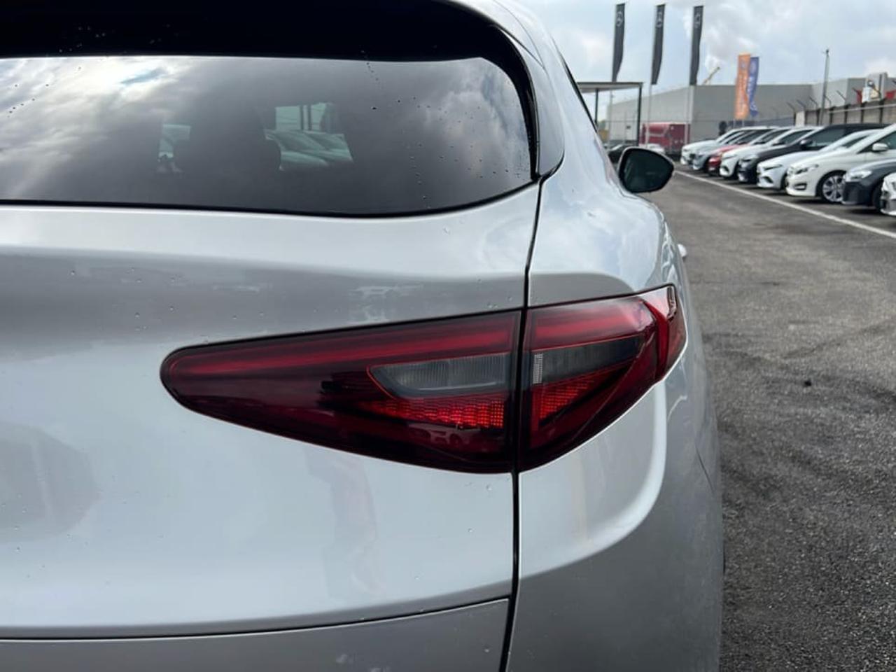 Alfa Romeo Alfa Romeo Stelvio usata 4