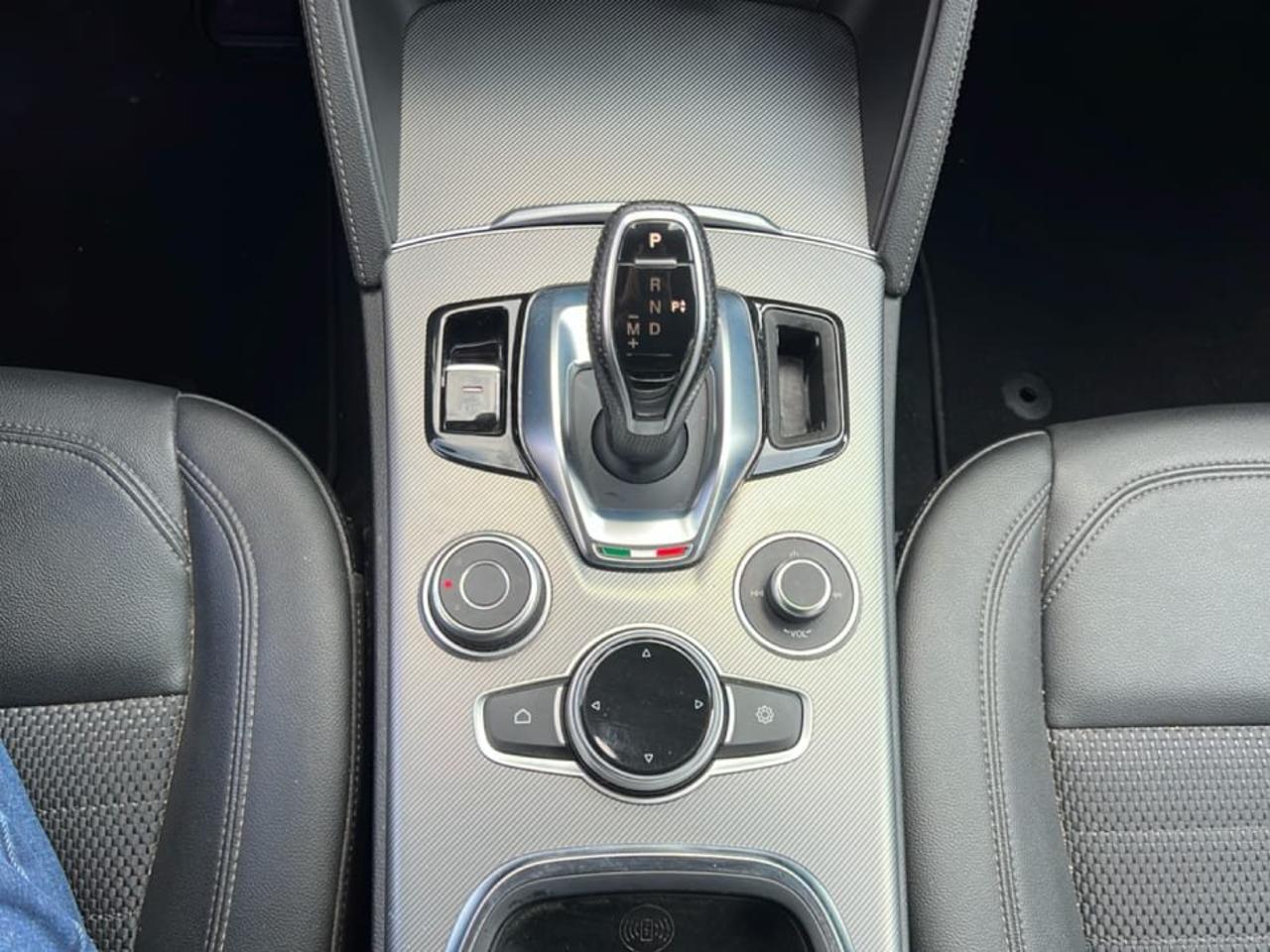 Alfa Romeo Alfa Romeo Stelvio usata 13