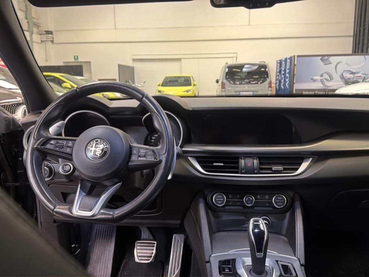 Alfa Romeo Alfa Romeo Stelvio usata 3