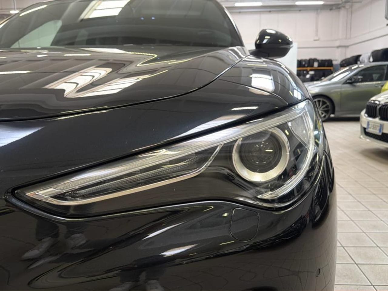 Alfa Romeo Alfa Romeo Stelvio usata 13