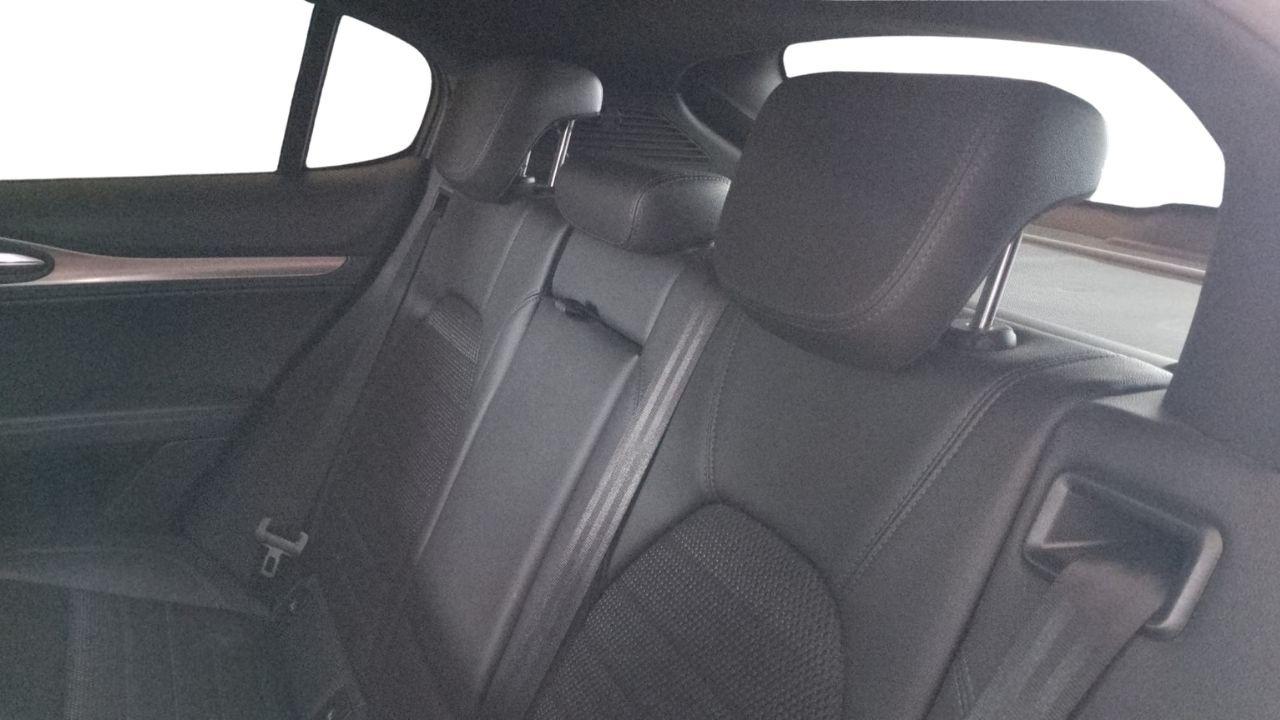Alfa Romeo Alfa Romeo Stelvio usata 3