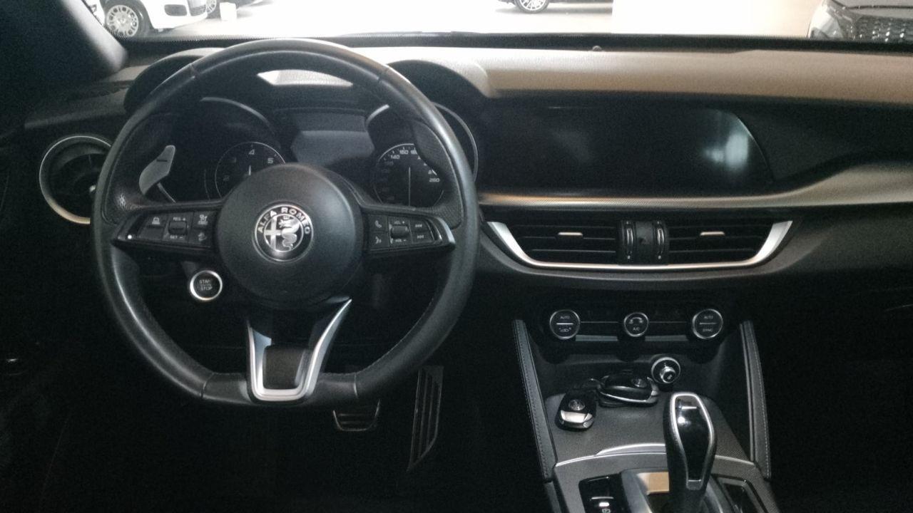 Alfa Romeo Alfa Romeo Stelvio usata 28