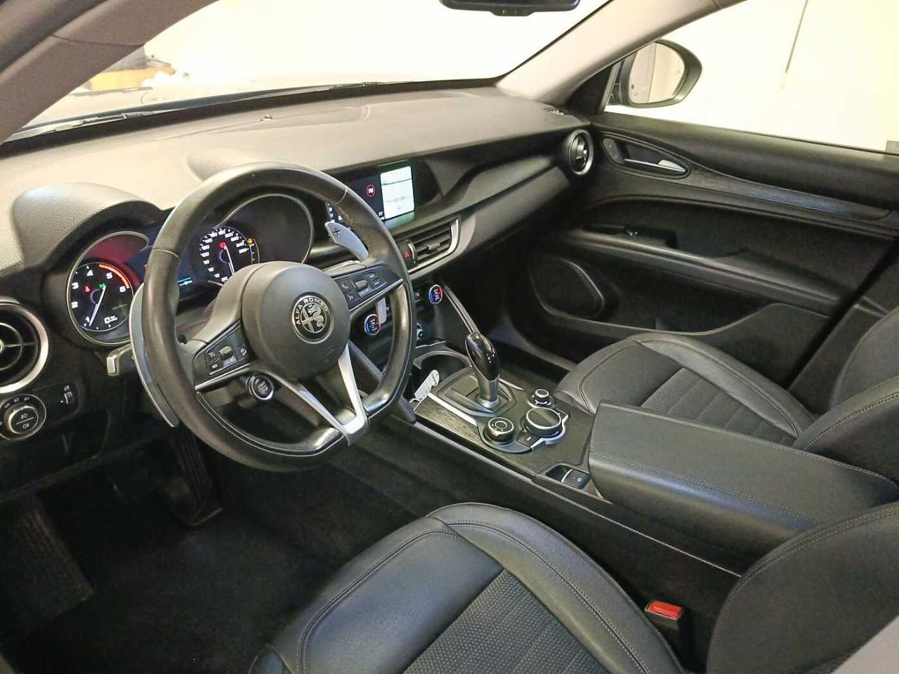 Alfa Romeo Alfa Romeo Stelvio usata, con GPS