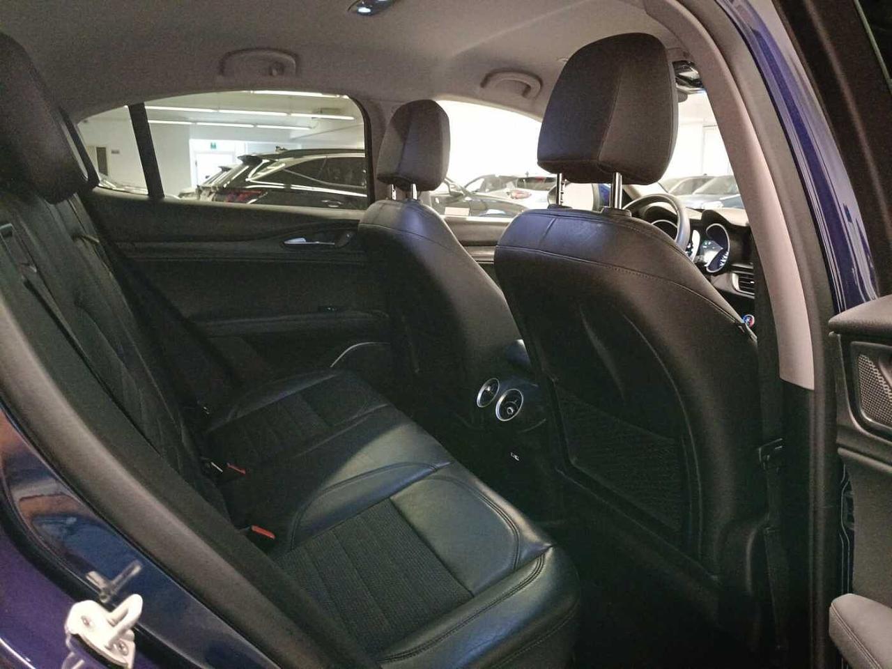 Alfa Romeo Alfa Romeo Stelvio usata 5