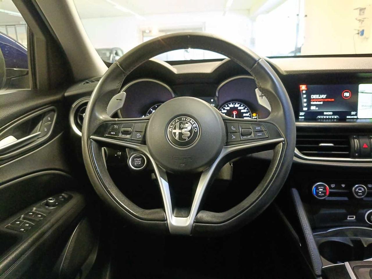 Alfa Romeo Alfa Romeo Stelvio usata 8