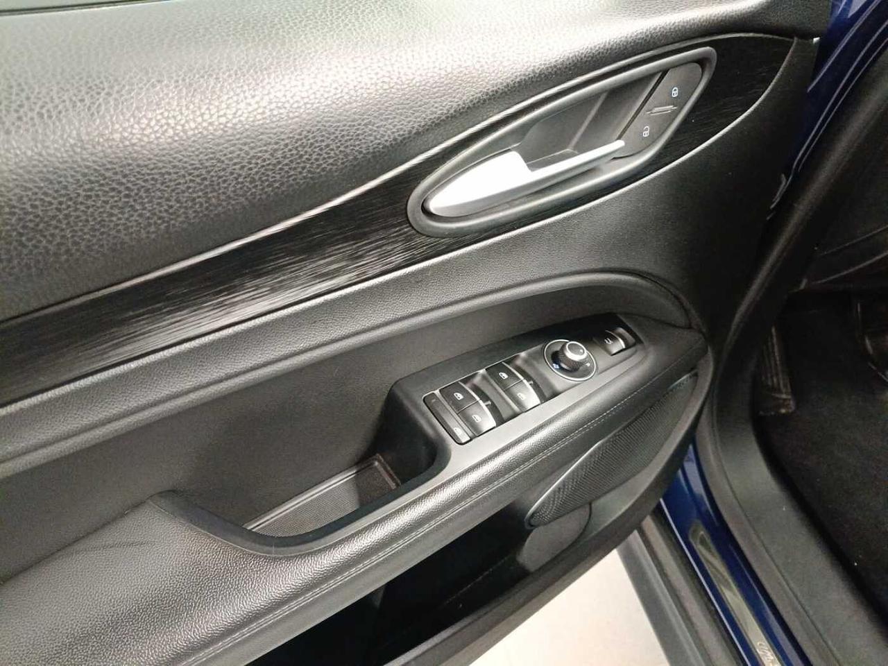 Alfa Romeo Alfa Romeo Stelvio usata 18