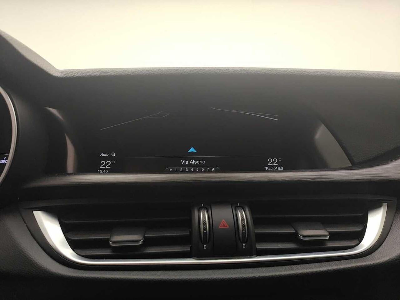Alfa Romeo Alfa Romeo Stelvio usata, con Xenon-led