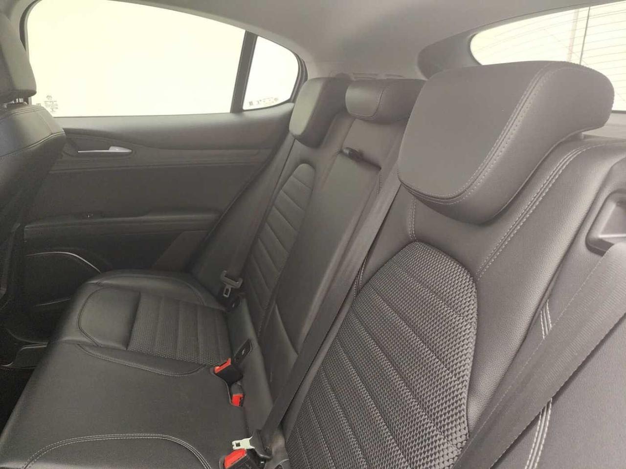 Alfa Romeo Alfa Romeo Stelvio usata 4
