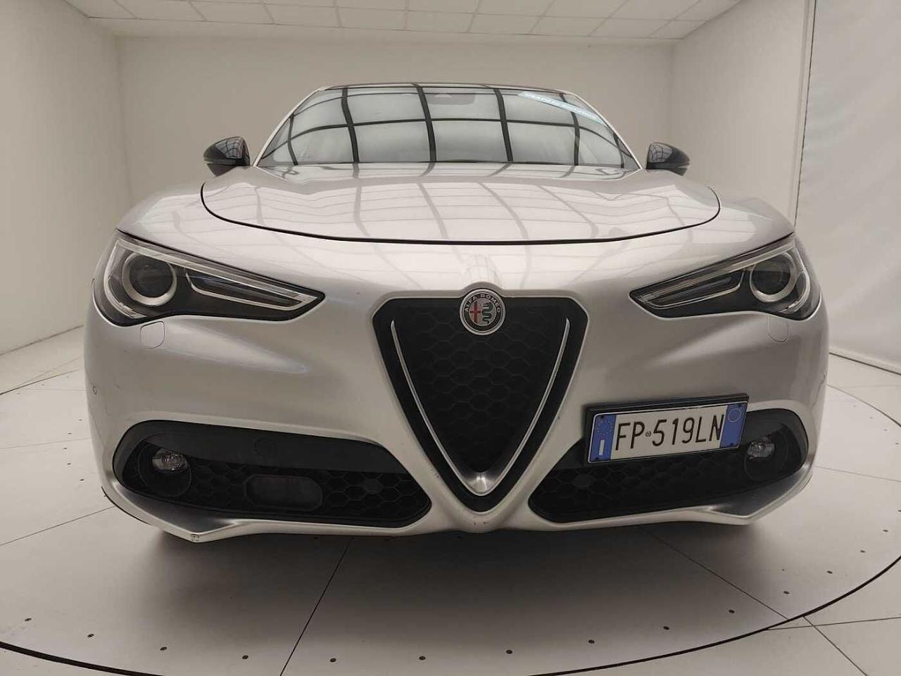 Alfa Romeo Alfa Romeo Stelvio usata 11
