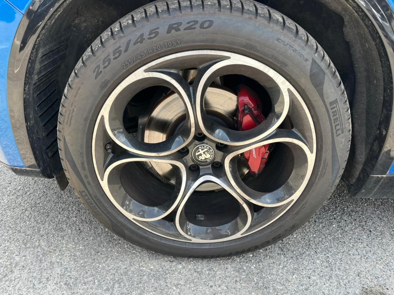 Alfa Romeo Alfa Romeo Stelvio usata 2