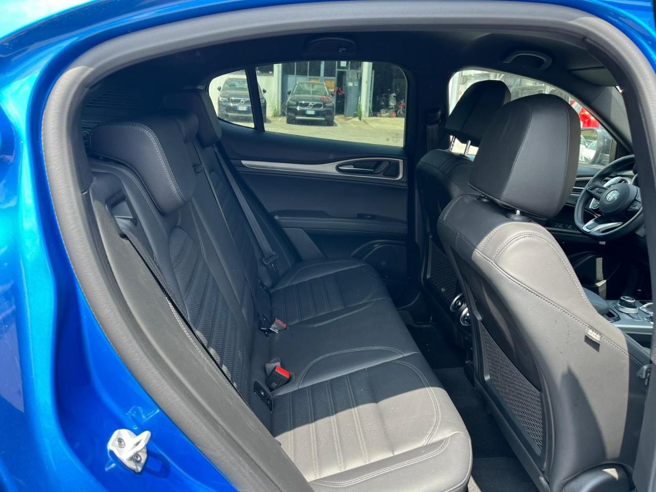 Alfa Romeo Alfa Romeo Stelvio usata 8