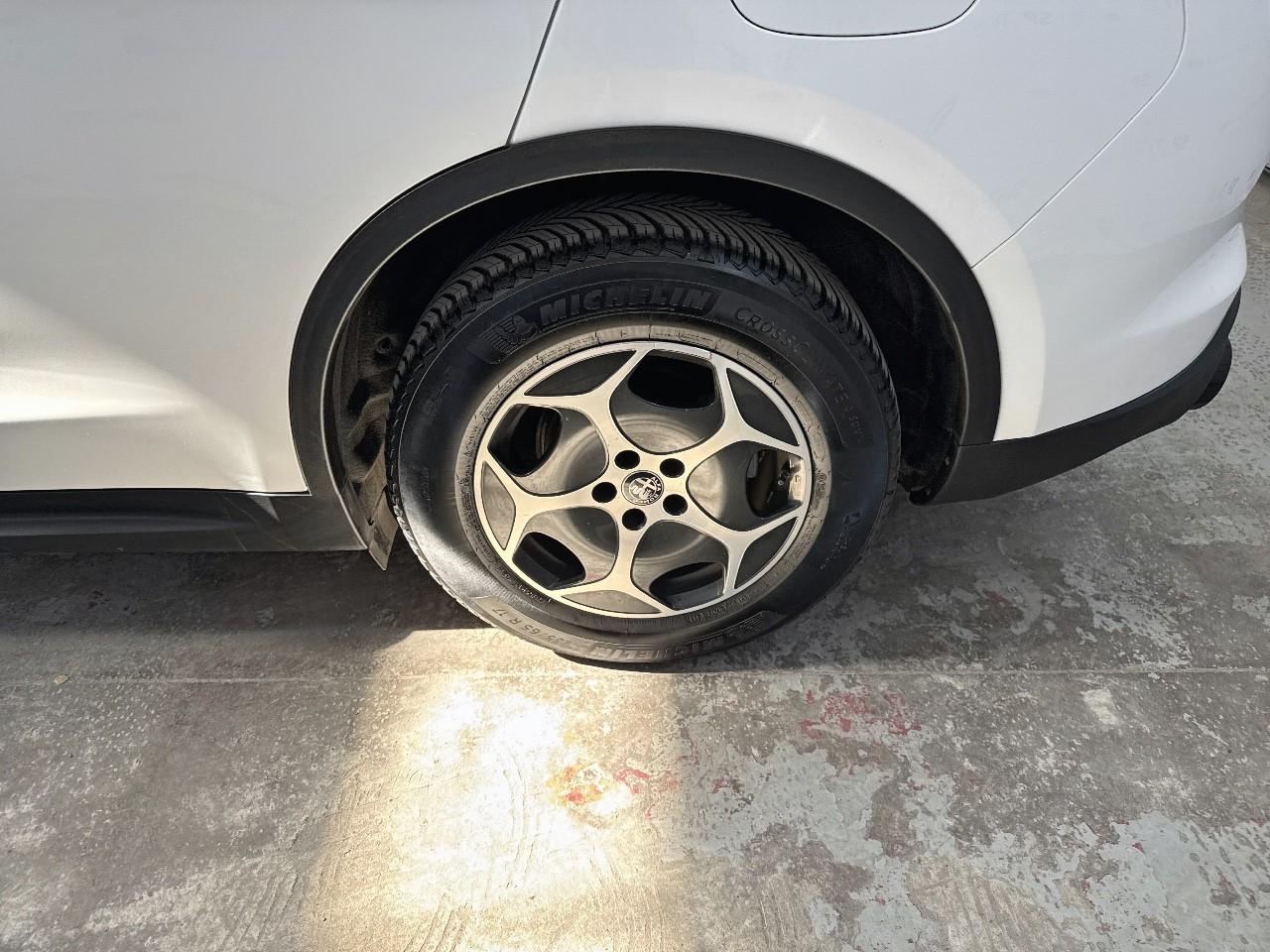 Alfa Romeo Alfa Romeo Stelvio usata, con GPS