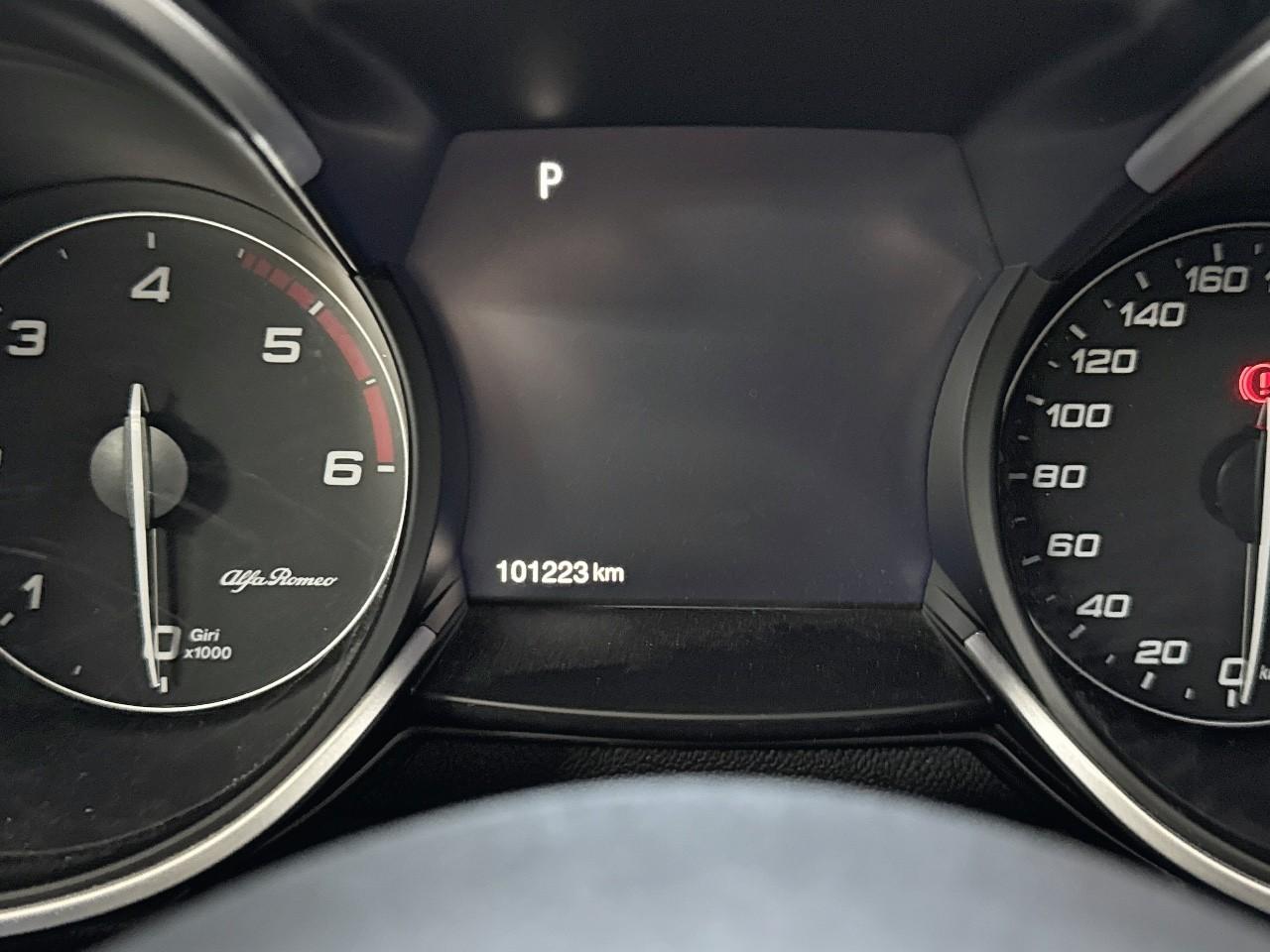 Alfa Romeo Alfa Romeo Stelvio usata, con Isofix