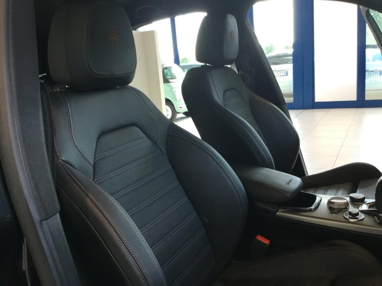 Alfa Romeo Alfa Romeo Stelvio usata 14