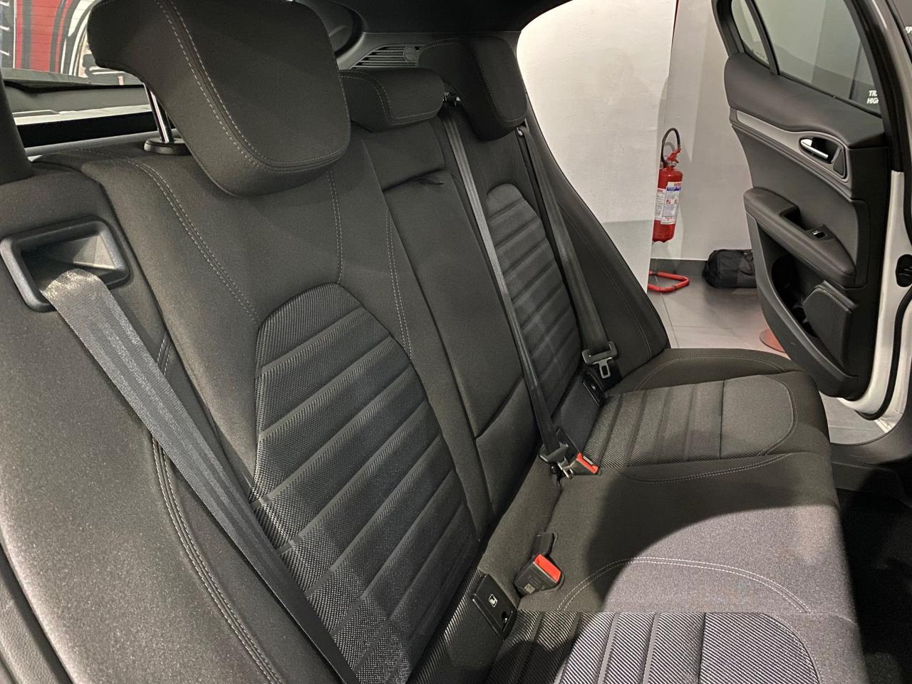 Alfa Romeo Alfa Romeo Stelvio usata, con GPS