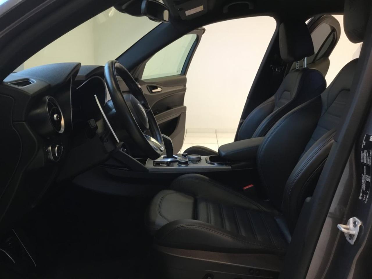 Alfa Romeo Alfa Romeo Stelvio usata 4