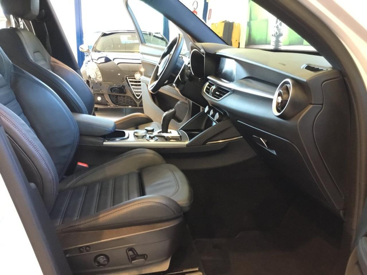 Alfa Romeo Alfa Romeo Stelvio usata 5