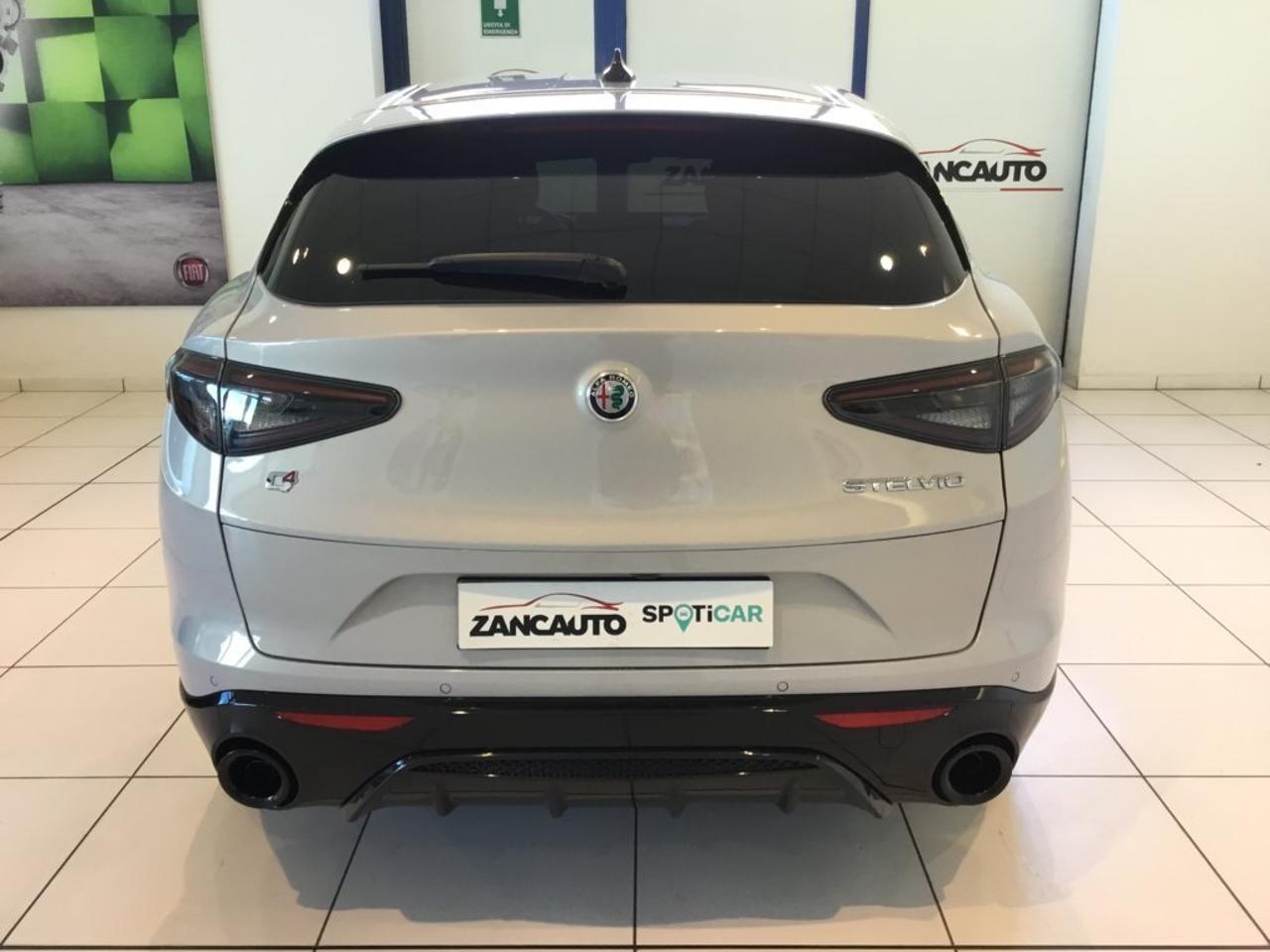 Alfa Romeo Alfa Romeo Stelvio usata 12